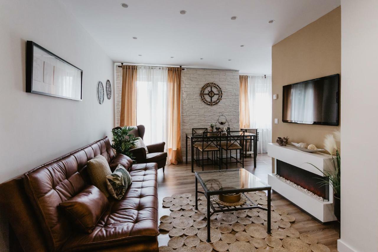 Libertad 8 Apartman Arnedo Kültér fotó